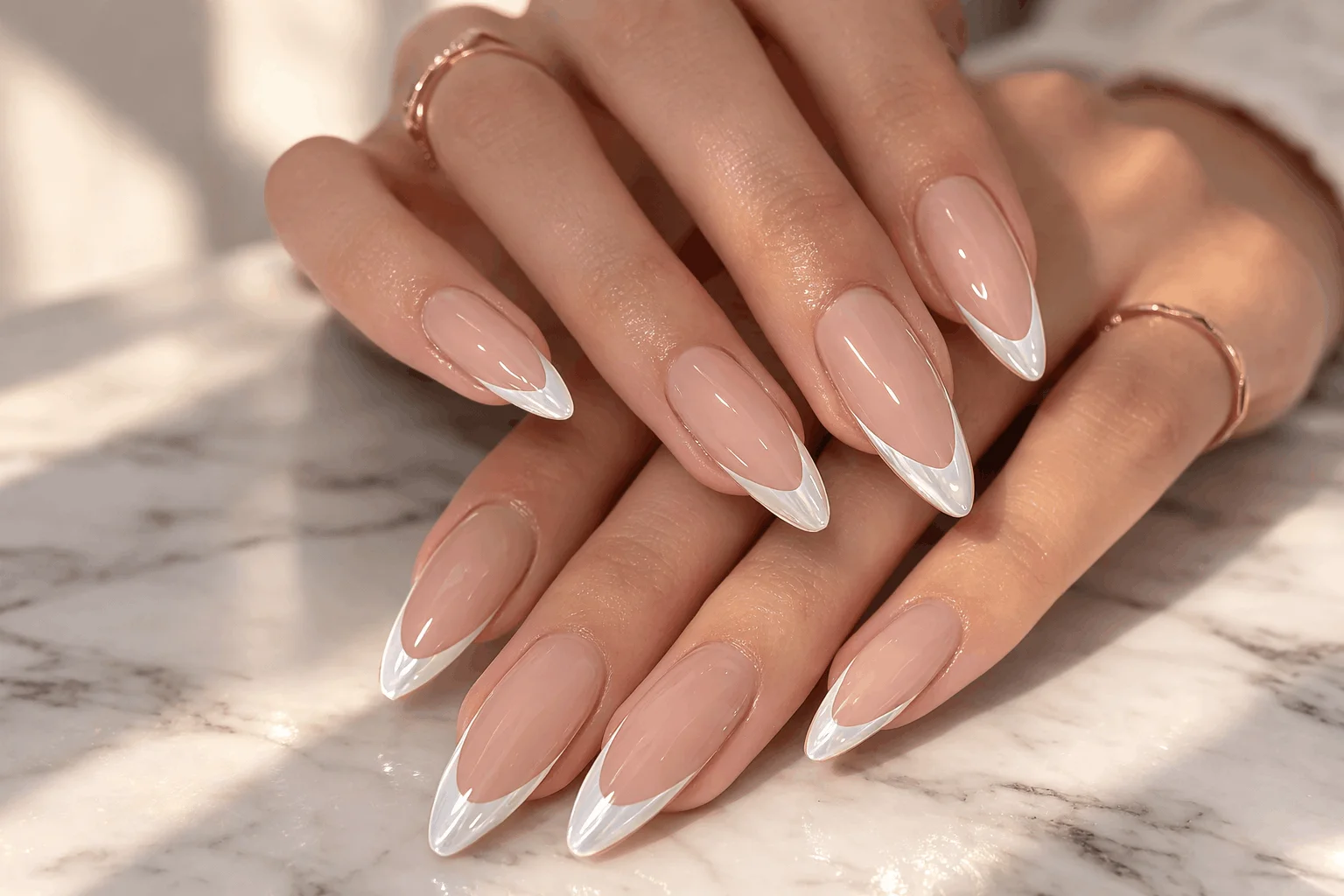 24 Trendy White Chrome Nails for Fashion Queens 1 Elegant white chrome nails with mirror shine for fashion queens