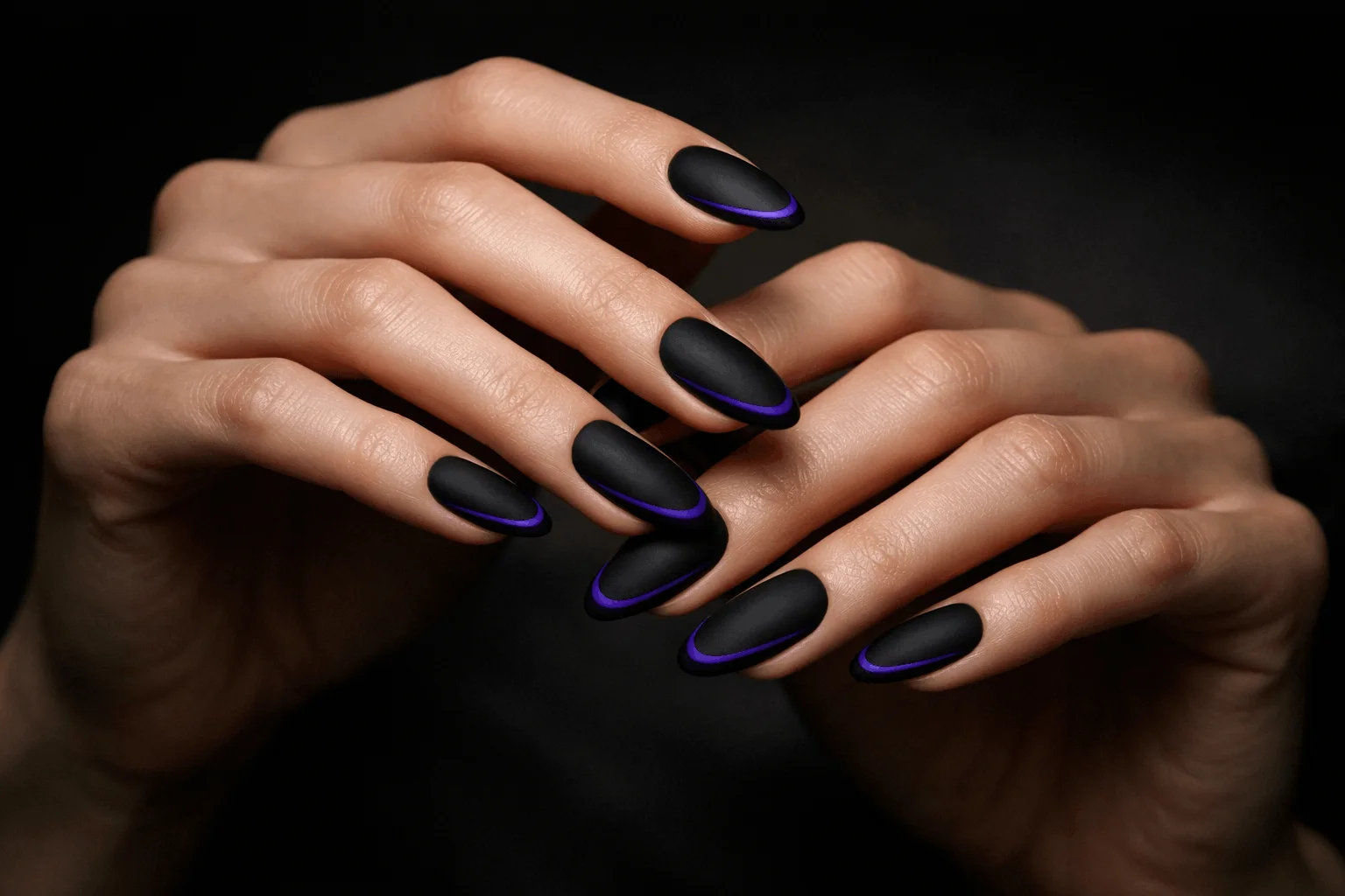 21 Black and Purple Nails Ideas That Look Expensive 2 Minimalist black and purple nails representing confidence and elegance