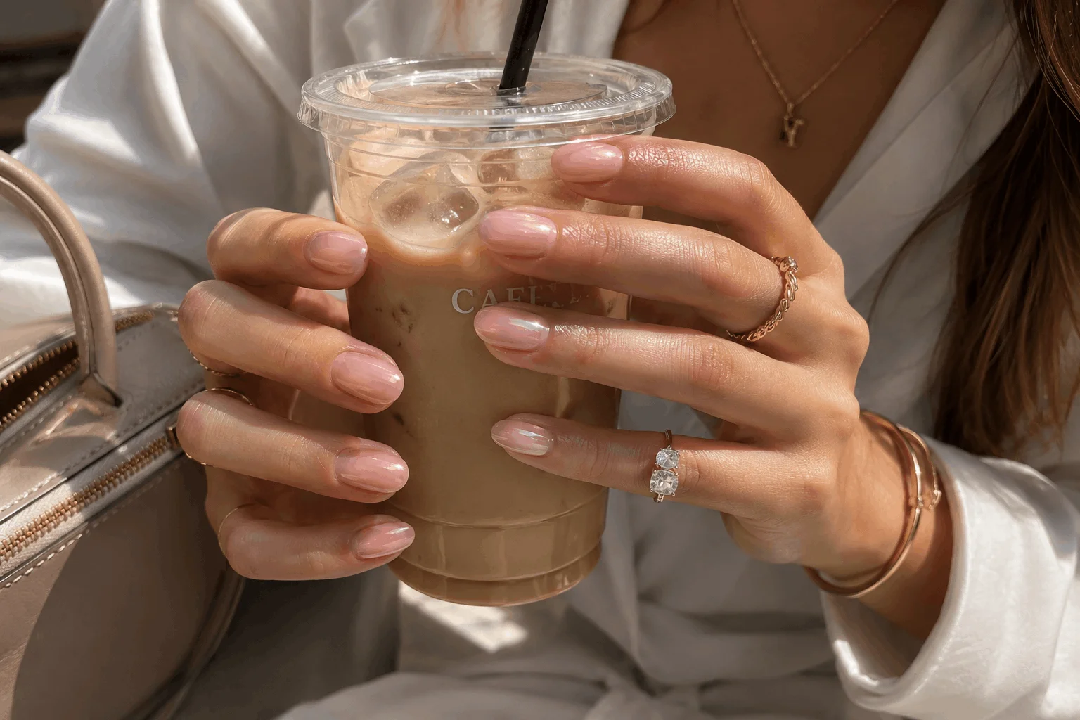 11 August Nails Everyone Will Be Wearing This Summer 7 Glossy glazed donut nails with pearl chrome effect
