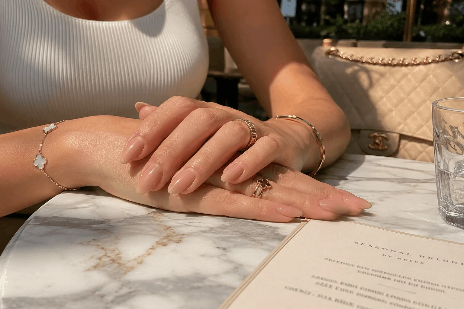 10 Elegant Summer Nails That Look So Expensive 9 Glossy nude elegant summer nails with luxury aesthetic