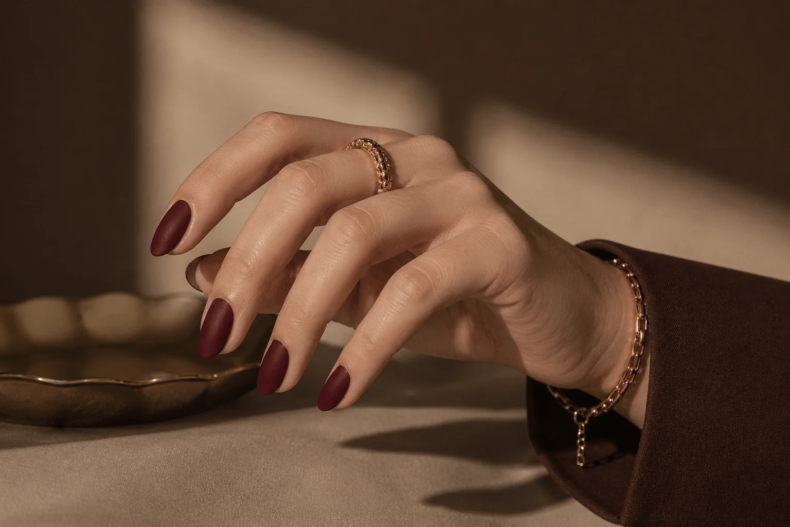 11 Autumn Nails Aesthetic Styles You’ll Copy 5 Matte burgundy autumn nails elegant fall manicure