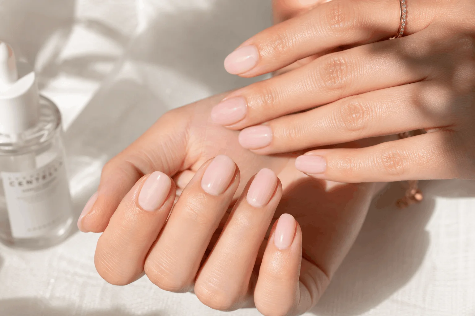 11 Simple Summer Nails Anyone Can Copy Fast 2 Milky pink simple summer nails with glossy finish