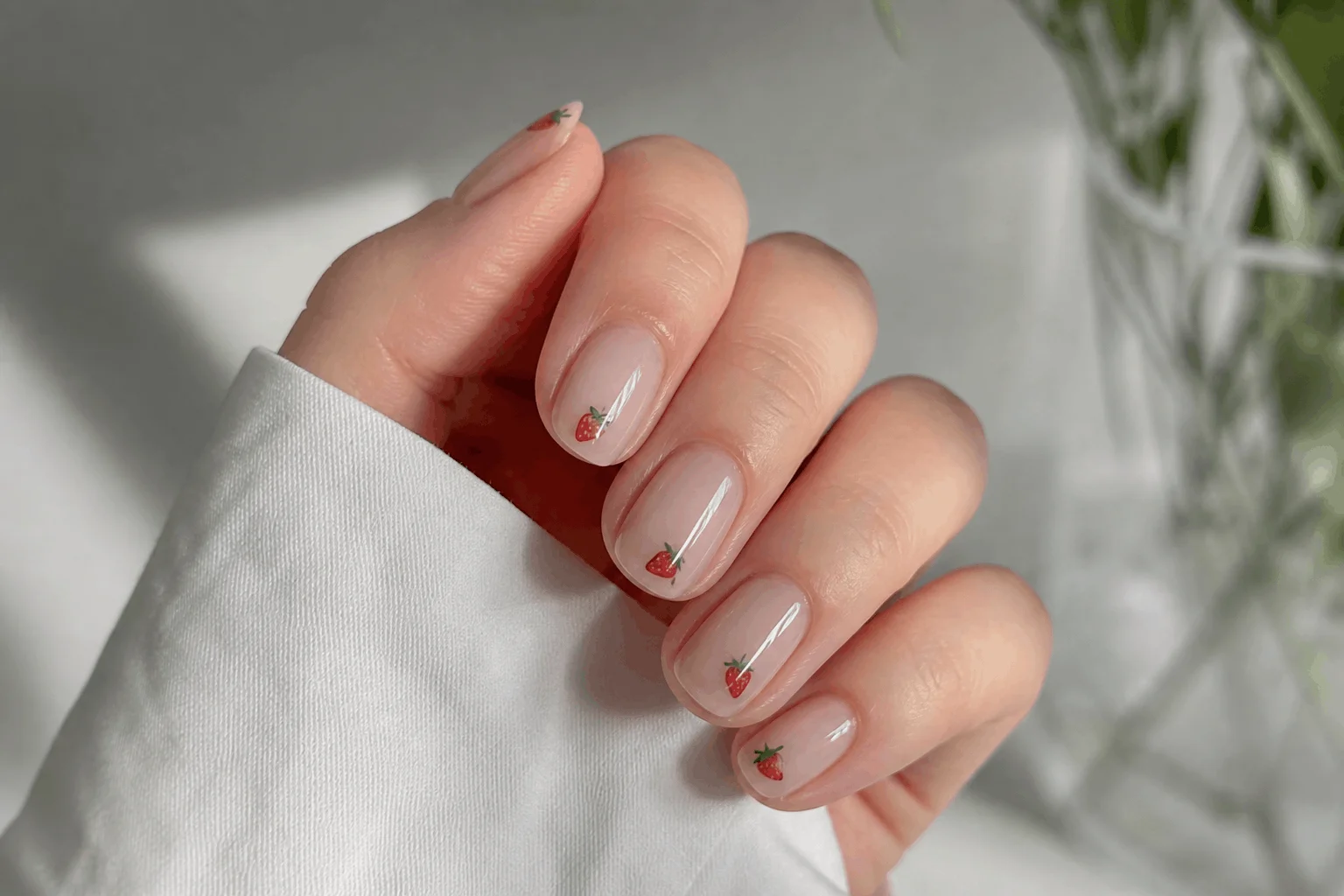 10 Strawberry Nails Designs You’ll Want Now 6 Minimal strawberry nails simple nail art