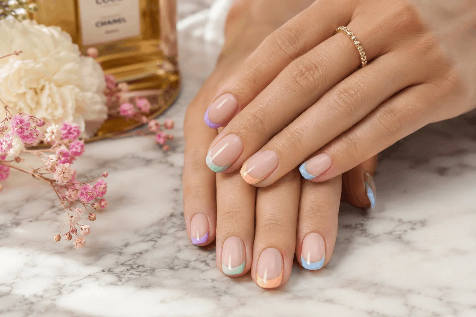 12 Cute Spring Nails Ideas You'll Want to Copy Today 4 Colorful spring French tip nails
