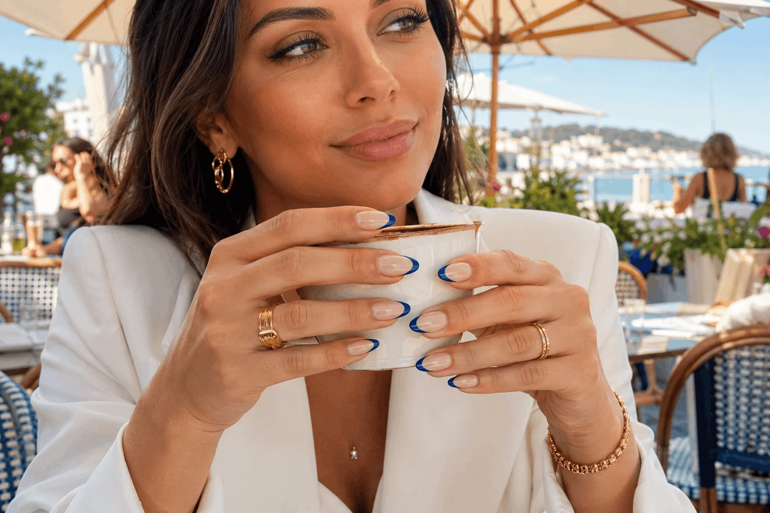 10 Summer Blue Nails You'll Want to Copy This Season 4 Elegant blue French tip nails for everyday summer style.