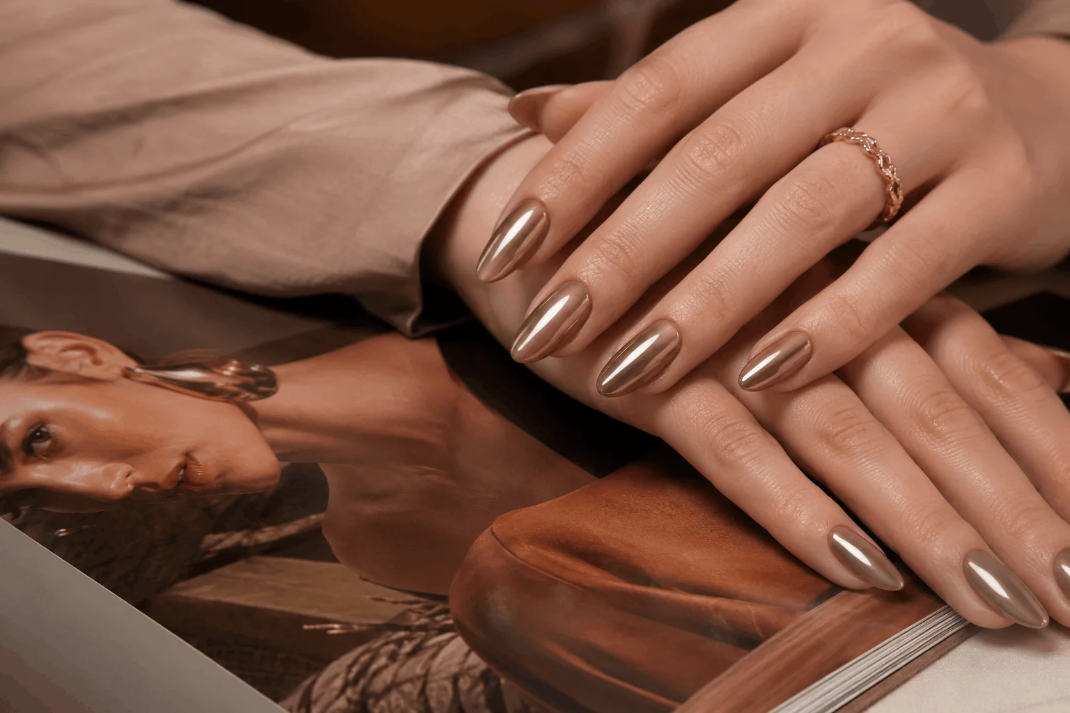 10 Brown Chrome Nails Everyone Will Save This Year 5 Mocha chrome almond nails with elegant coffee tones