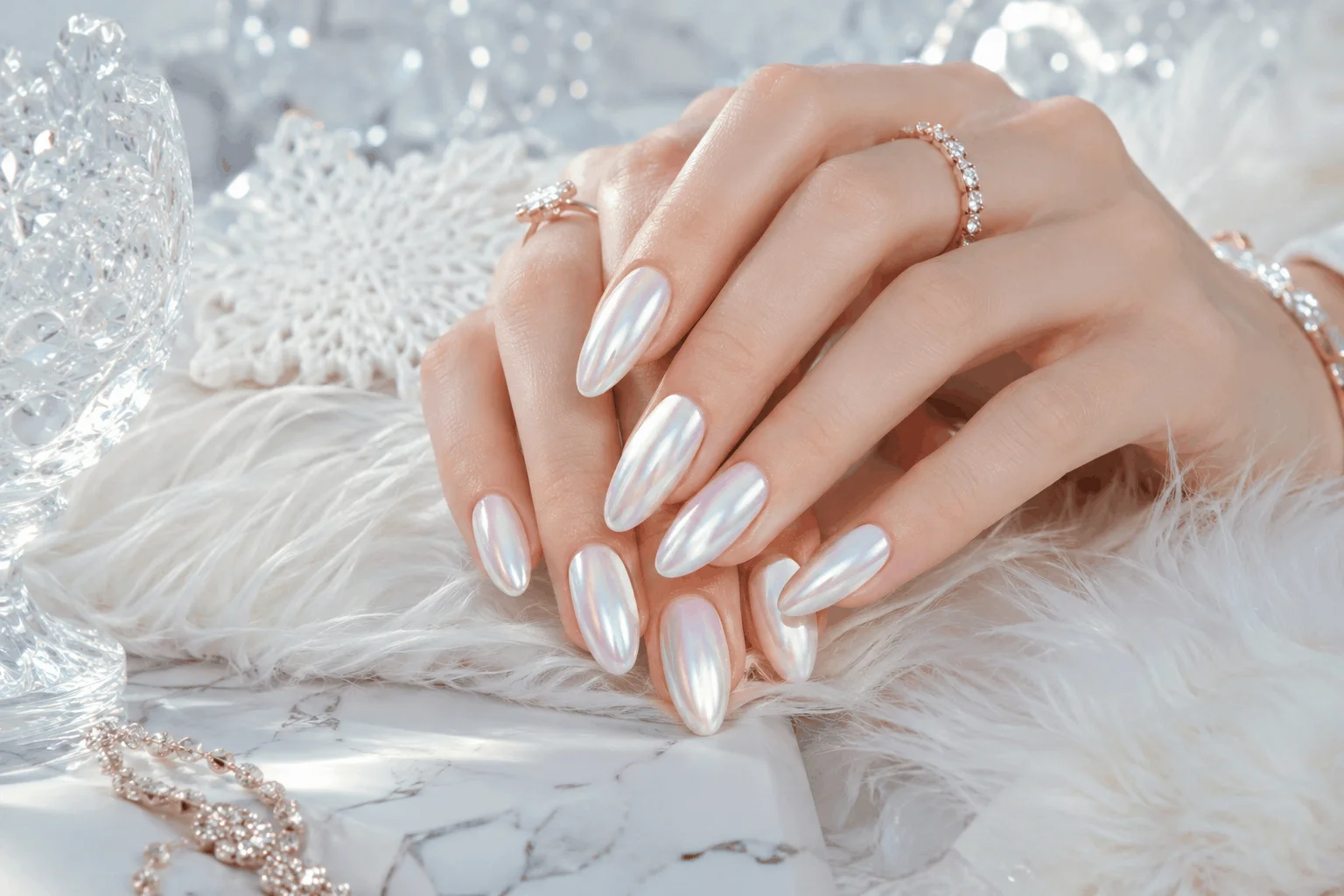 10 Winter Almond Nails That Look So Elegant 5 Pearl chrome almond nails with elegant winter shine
