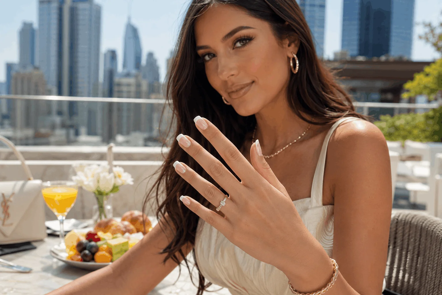 10 Summer Neutral Nails You'll Want to Copy Now 7 Modern French neutral tip manicure for summer.